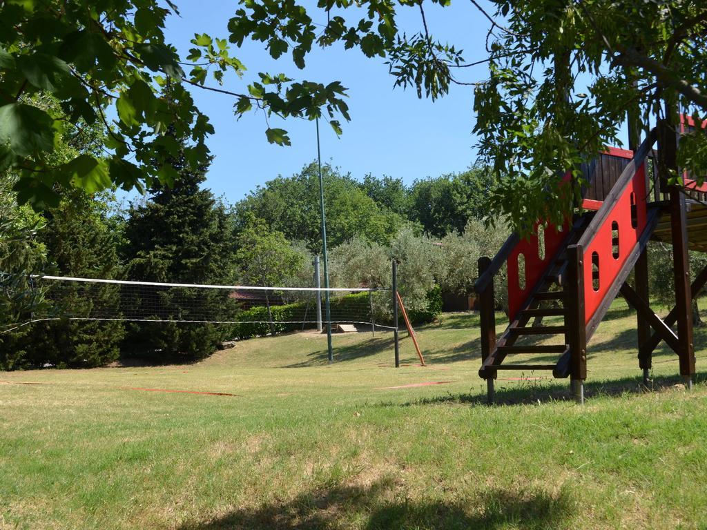 Garden Village San Marino Rum bild